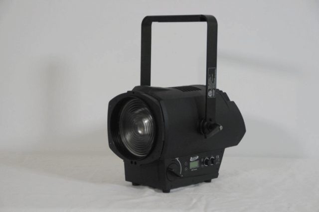 Elation DW Fresnel LED Stufenlinse