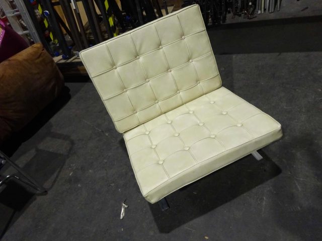 "Barcelona Chair“ (Nachbau)
