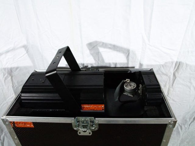 Martin Imagescan Goboprojektor – Gerät im Case