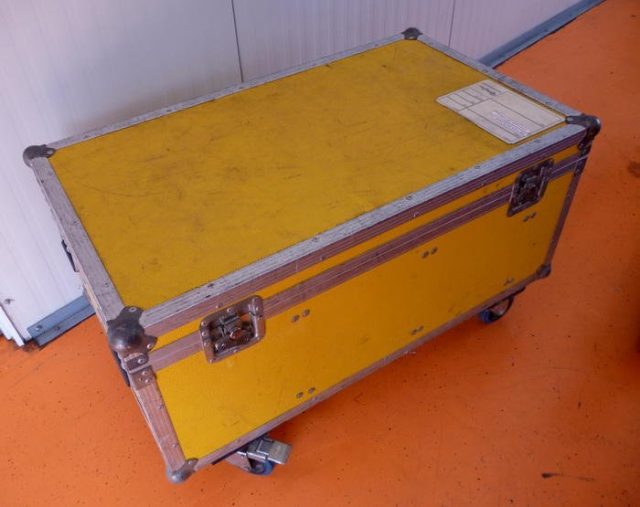 6x MAJOR PAR-64 Short Nose 0,5KW – Case, geschlossen